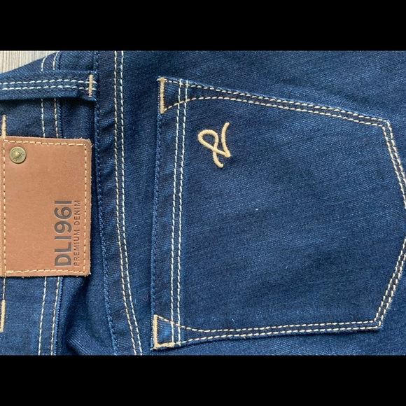 DL1961 Premium Denim Jeans Drk Blue Sz 24 - Picture 7 of 8